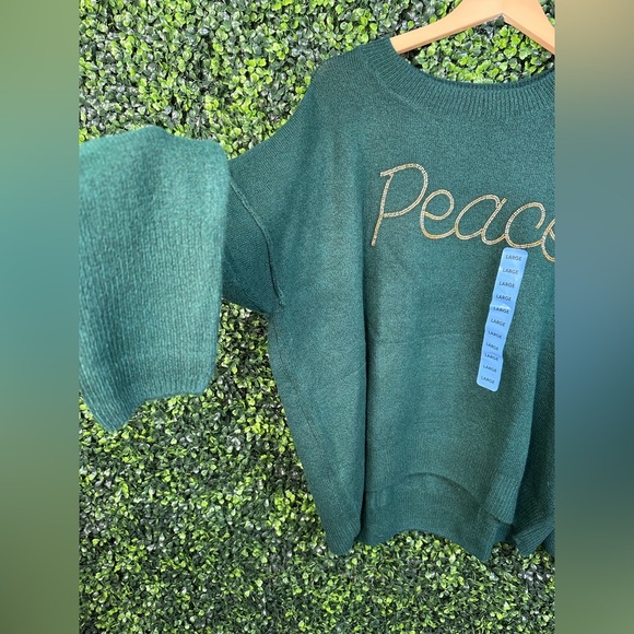 Vince Camuto Green Crewneck bejeweled Peace Sweater nwt - Picture 2 of 7